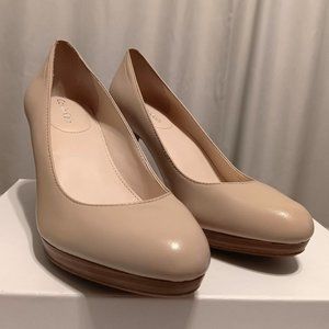 Calvin Klein Odette Kid Skin Pumps Size 6.5 Nude
